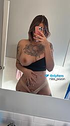 Click image for larger version. 

Name:	pop 1 Miss Poison twitter GgNTUVBXMAA7Gvk.jpeg 
Views:	30 
Size:	151.0 KB 
ID:	1494700
