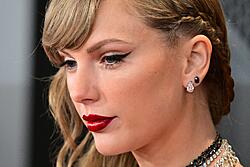 Click image for larger version. 

Name:	Taylor (23a).jpg 
Views:	5 
Size:	1.21 MB 
ID:	1494857
