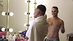 Click image for larger version. 

Name:	Derrick in U.S. 16.jpg 
Views:	1 
Size:	152.6 KB 
ID:	1495345