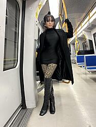 Click image for larger version. 

Name:	boots 1 Mel Cross facebook 06795_n.jpg 
Views:	14 
Size:	302.4 KB 
ID:	1496796