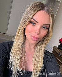 Click image for larger version. 

Name:	kelly-cesario-trans-operada_323897_2.jpg 
Views:	38 
Size:	251.1 KB 
ID:	1496828