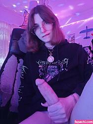 Click image for larger version. 

Name:	luciethepervert_0074.jpeg 
Views:	105 
Size:	97.1 KB 
ID:	1499755
