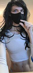 Click image for larger version. 

Name:	Mel (22).jpg 
Views:	4 
Size:	32.8 KB 
ID:	1505624
