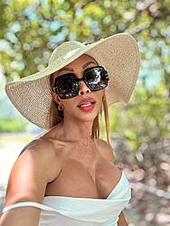 Click image for larger version. 

Name:	hat 1 Cindy facebook 523942312_24184546367867983_336376969349061600_n.jpg 
Views:	8 
Size:	266.5 KB 
ID:	1506112