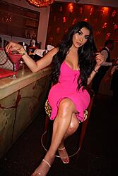 Click image for larger version. 

Name:	dress 1 Sofa Vissa twitter EP38G2fX4AMtQGq.jpeg 
Views:	11 
Size:	268.0 KB 
ID:	1506202