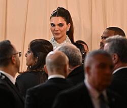Click image for larger version.&nbsp;

Name:	Kendall 1aaaa.jpg&nbsp;
Views:	10&nbsp;
Size:	250.9 KB&nbsp;
ID:	1514613