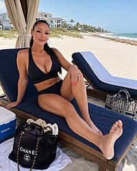 Click image for larger version.&nbsp;

Name:	bik 1 Angela Stone twitter HOlQstQXYAAfLeu.jpeg&nbsp;
Views:	1&nbsp;
Size:	447.3 KB&nbsp;
ID:	1557268