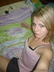 Click image for larger version. 

Name:	Alice 1003.jpg 
Views:	8160 
Size:	28.1 KB 
ID:	457931