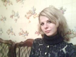 Click image for larger version. 

Name:	Alice 1004.jpg 
Views:	7982 
Size:	42.2 KB 
ID:	457932
