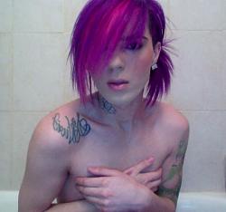 Click image for larger version. 

Name:	KrissRoxx_1875764614.jpg 
Views:	10547 
Size:	24.3 KB 
ID:	531379