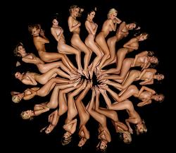 Click image for larger version. 

Name:	Lots-of-naked-girls-02.jpg 
Views:	135 
Size:	428.5 KB 
ID:	868876