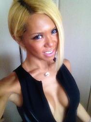 Click image for larger version. 

Name:	Plunging-dress-shows-ladyboy-Mirans-cleavage-and-abs-2.jpg 
Views:	169 
Size:	27.4 KB 
ID:	872861