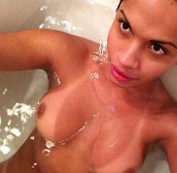 Click image for larger version. 

Name:	aaa4.jpg 
Views:	219 
Size:	68.8 KB 
ID:	893796