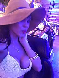 Click image for larger version. 

Name:	Faceb (10).jpg 
Views:	258 
Size:	79.0 KB 
ID:	917417