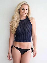 Click image for larger version. 

Name:	lindsey_vonn_barely_covered__09-58bc8ae5_web.jpg 
Views:	104 
Size:	75.3 KB 
ID:	970566