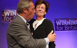 Click image for larger version. 

Name:	108700238_Nigel_Farage-NEWS-large_trans++noTNfZEEKJkRDex-nOY8dbsmCVzl3c4ldTKpsR5-XlY.jpg 
Views:	69 
Size:	39.2 KB 
ID:	979034